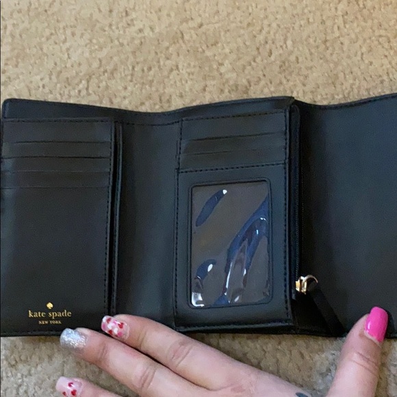 Wallet - Picture 3 of 4